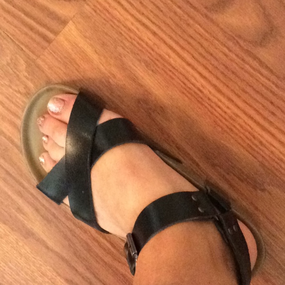 Women’s shoes